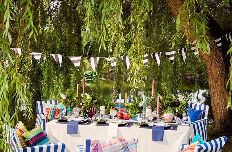 Bunting Navy Blue and White Stripe | The Stripes Company Bunting